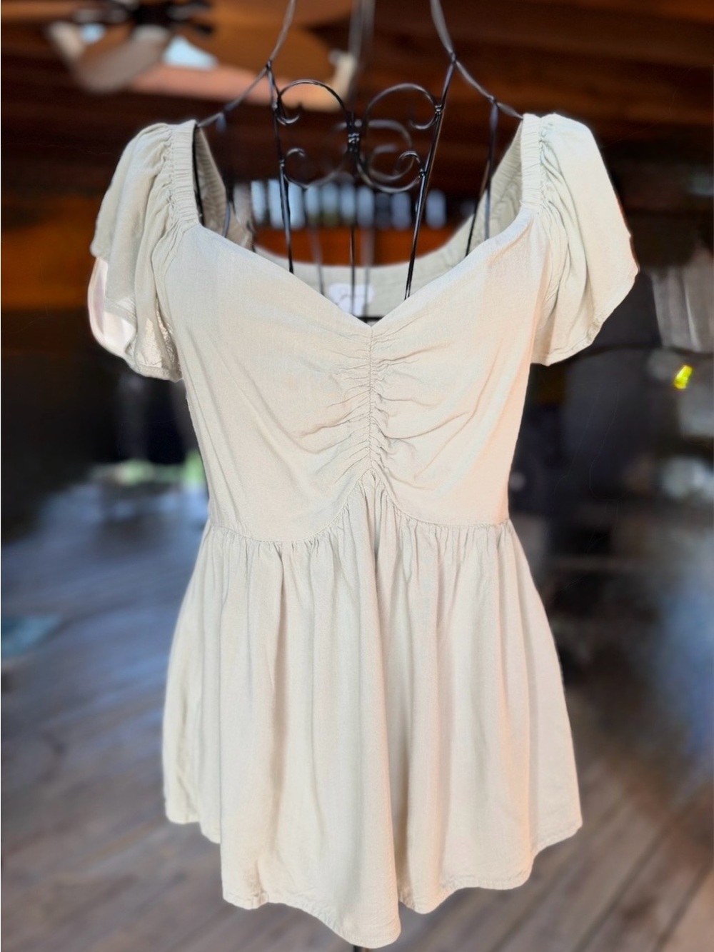 Japna Light Sage Ruched Sweetheart Neck Puff Sleeve Peplum Top Size Large